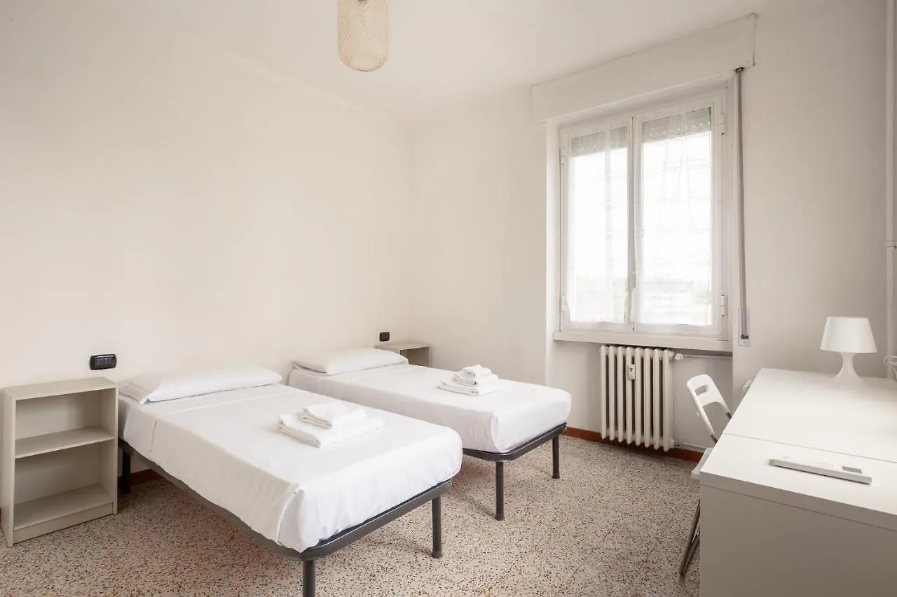 Spazioso Appartamento - City Life - Fiera Milano - Alcuino 5 Apartment