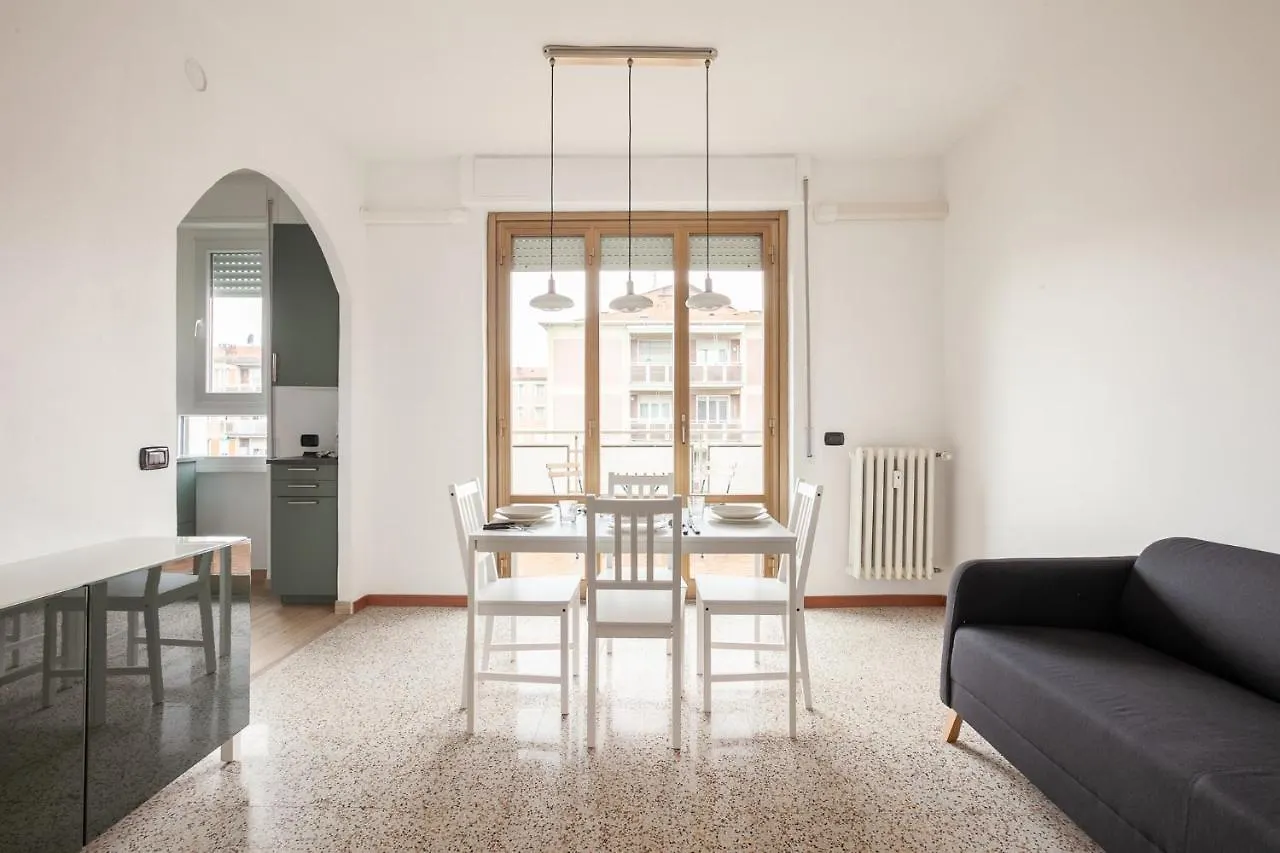 Apartament Spazioso Appartamento - City Life - Fiera Milano - Alcuino 5
