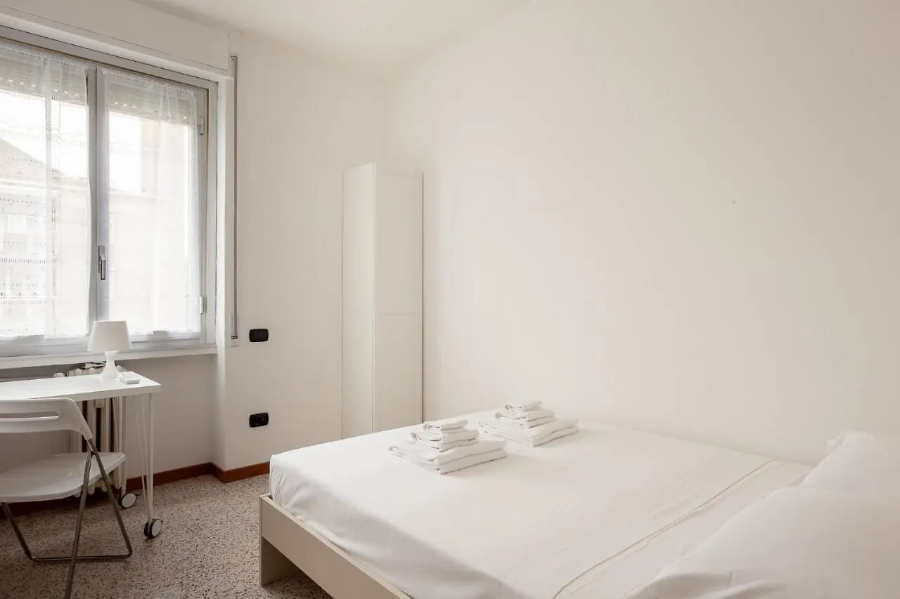 Apartament Spazioso Appartamento - City Life - Fiera Milano - Alcuino 5 Włochy